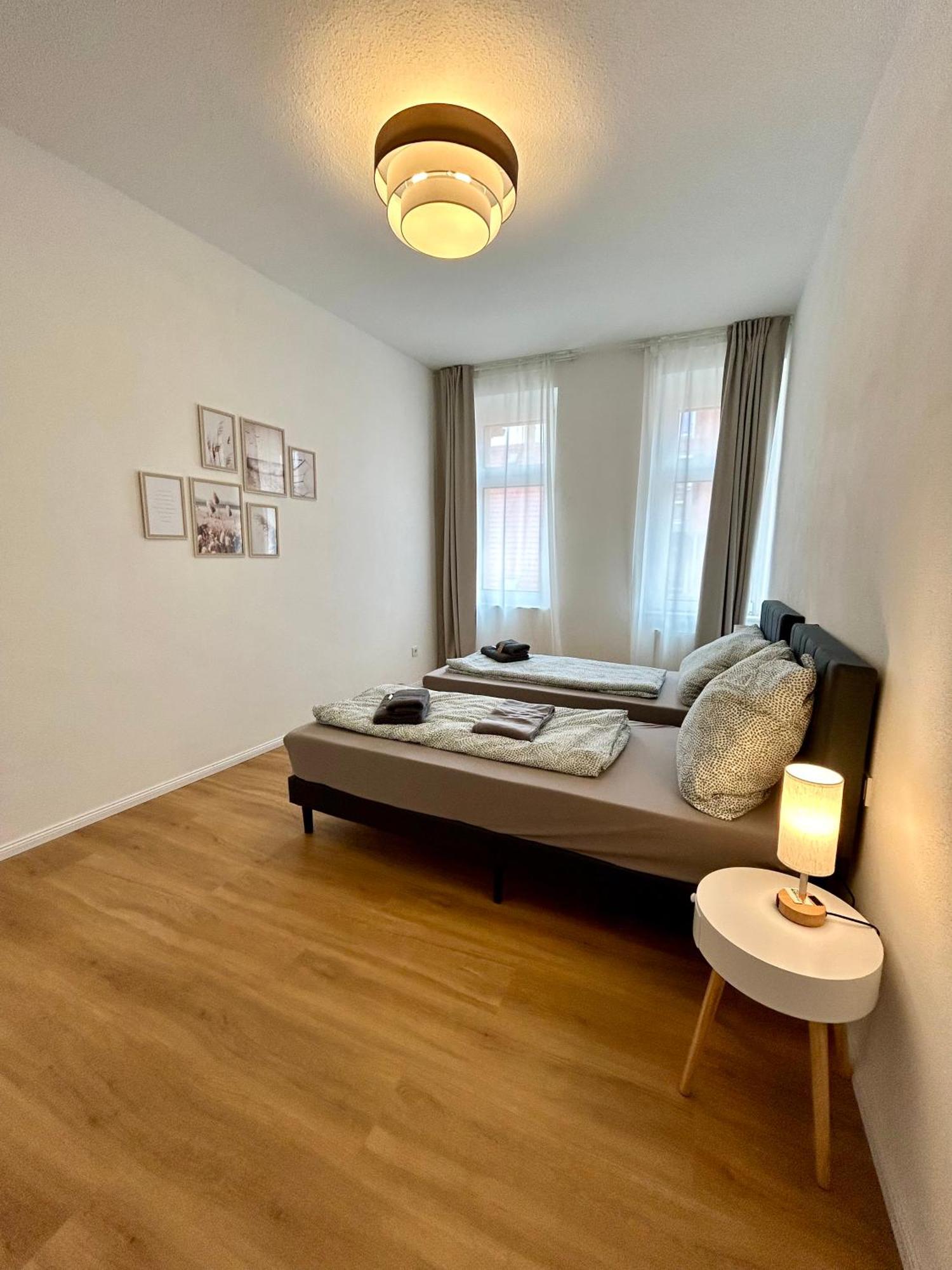 Korniapartment Zentrum 2 Schlafzimmer Stellplatz Appartement *